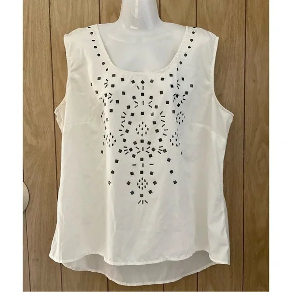 Jessica Simpson Tank Top - Picture 1 of 3